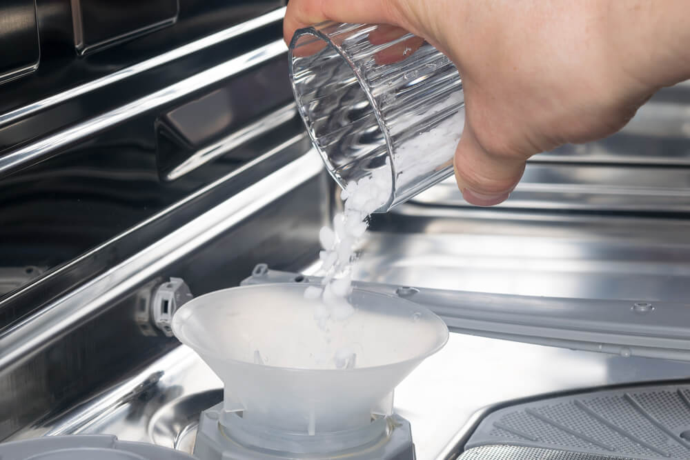 A quoi sert le sel dans le lave-vaisselle ?